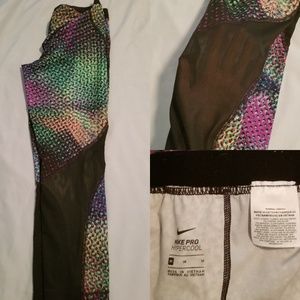 Nike Pro cropped pants